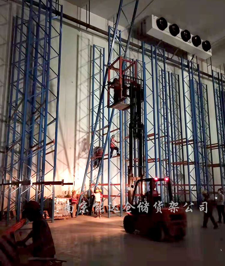 新疆广汇高位货架