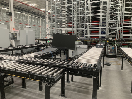 多层穿梭车立体仓库 (1).jpg